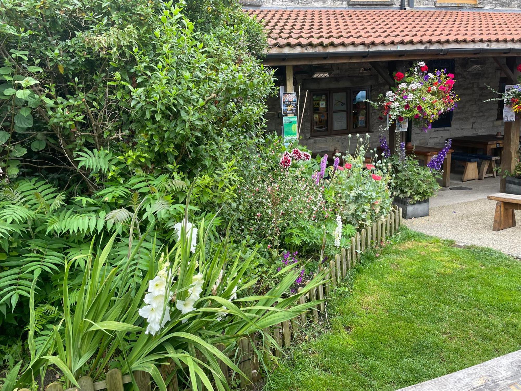 Cross Keys Inn Lydford-on-Fosse Ngoại thất bức ảnh