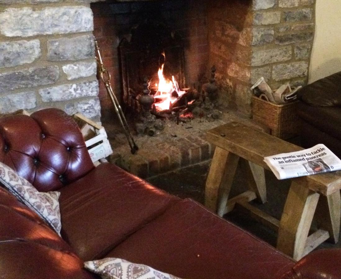 Cross Keys Inn Lydford-on-Fosse Ngoại thất bức ảnh
